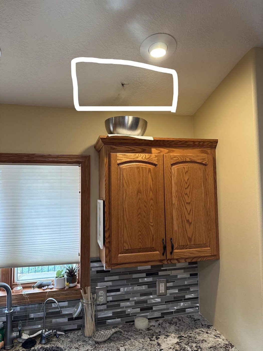 water damage restoration work by Crew Restoration & Construction Inc. in Sioux Falls, SD (photo 5 of 5)