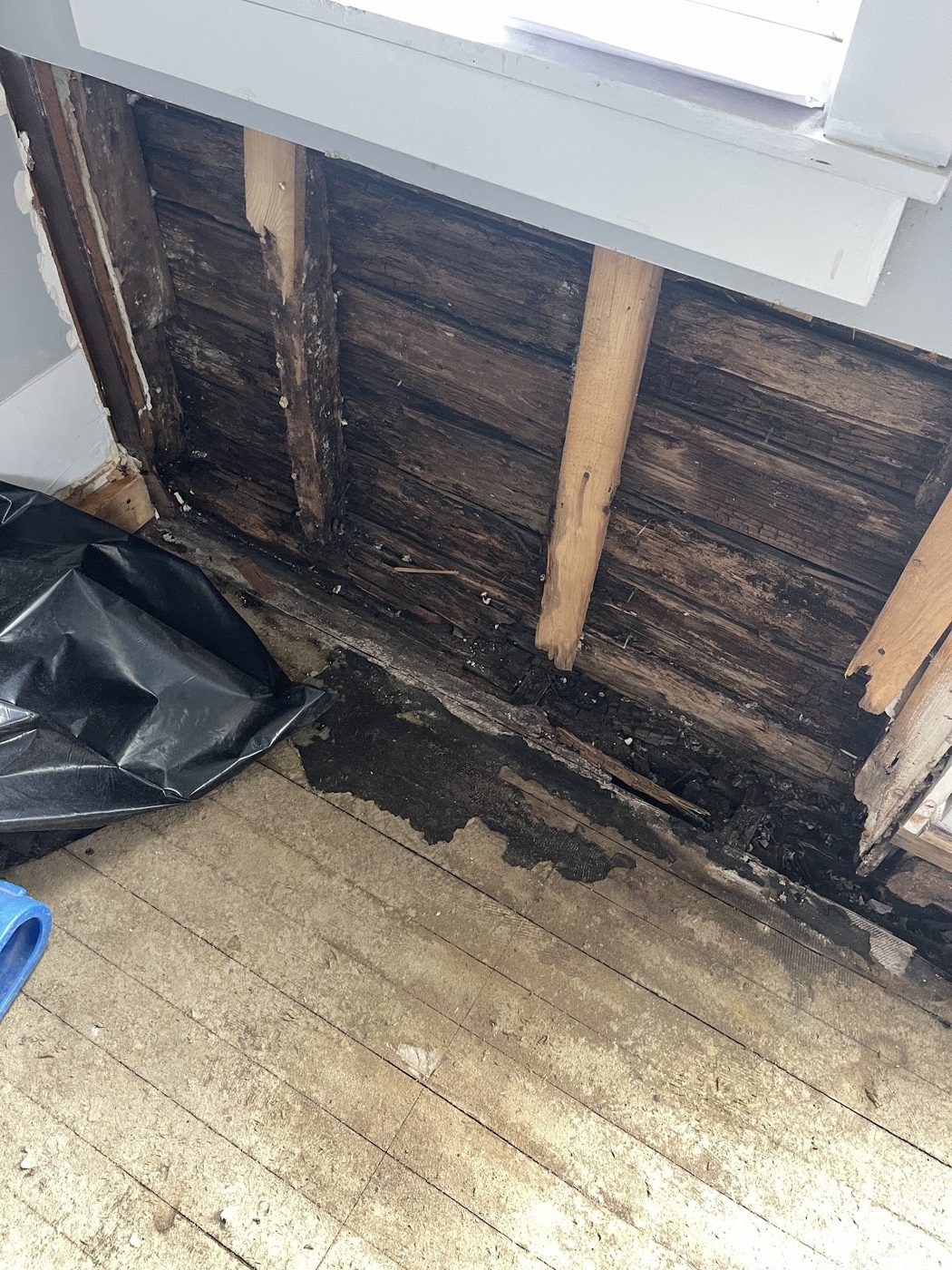 water damage restoration work by Dry Effect in Cincinnati, OH (photo 5 of 5)