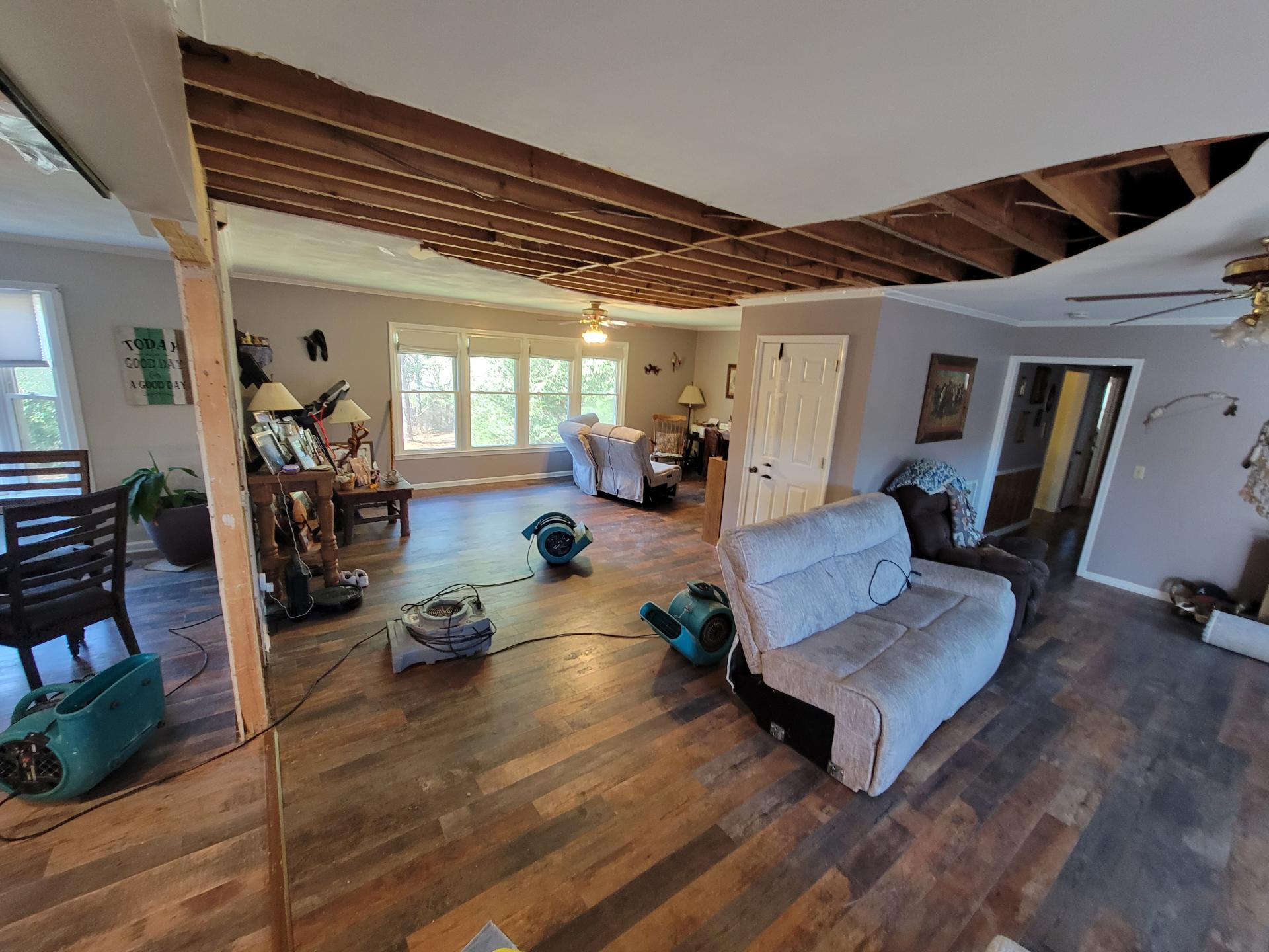 Elandon Restoration Services Inc photo 2