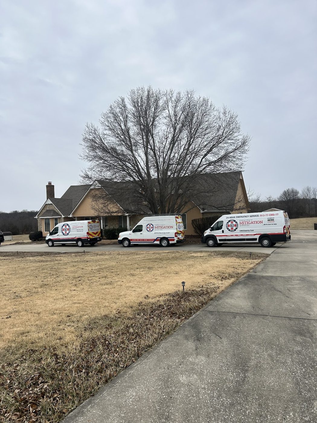 restoration work by Emergency Mitigation Services, LLC in Lenexa, KS (photo 4 of 5)