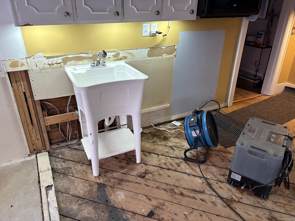 restoration work by Flood & Fire Pros in Hixson, TN (photo 2 of 8)