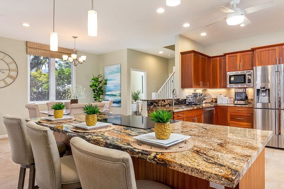 Hawaii Mold and Flood, LLC — restoration services in Holualoa, HI