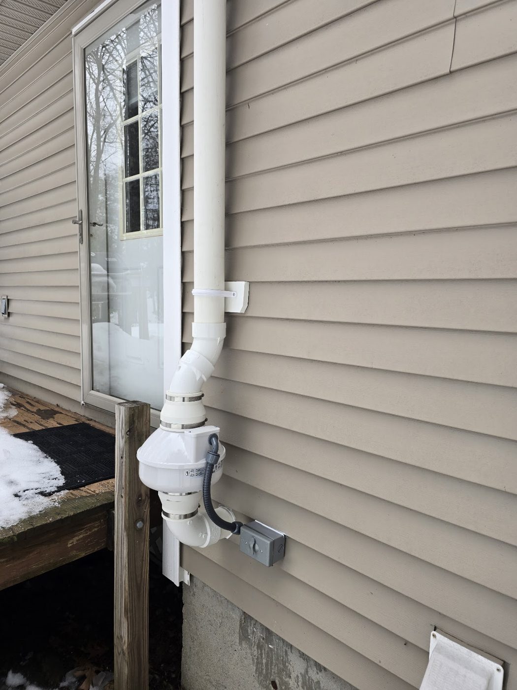 restoration work by Household Environmental in Derry, NH (photo 4 of 5)