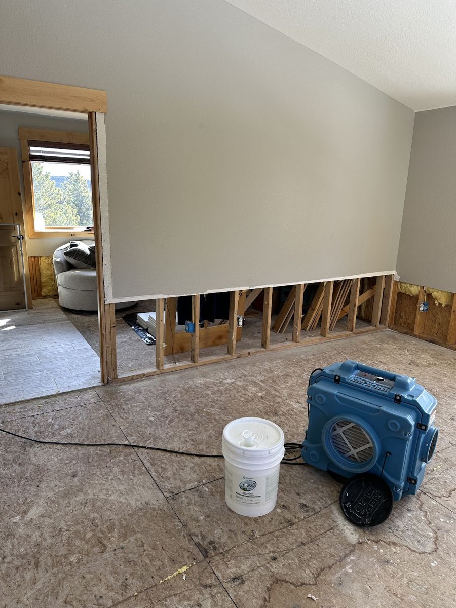 water damage restoration work by Kinrest Property Restoration of Denver in Denver, CO (photo 6 of 8)