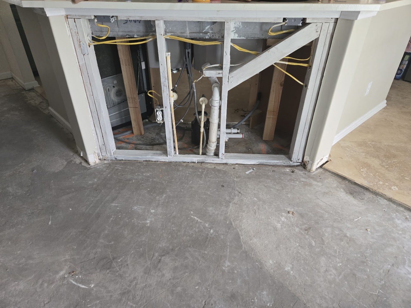water damage restoration work by Pure Maintenance Mold Remediation - Jacksonville in Jacksonville, FL (photo 5 of 5)
