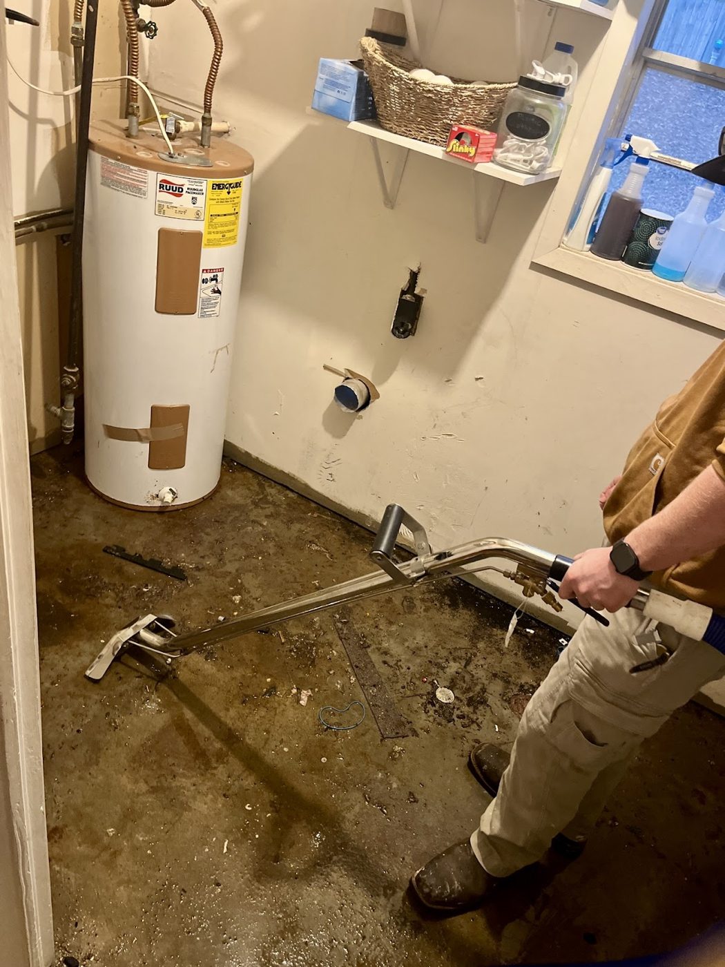24/7 emergency restoration work by Recon Restoration in Richland, MS (photo 5 of 5)